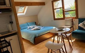 Studio Prive Dans Pavillon